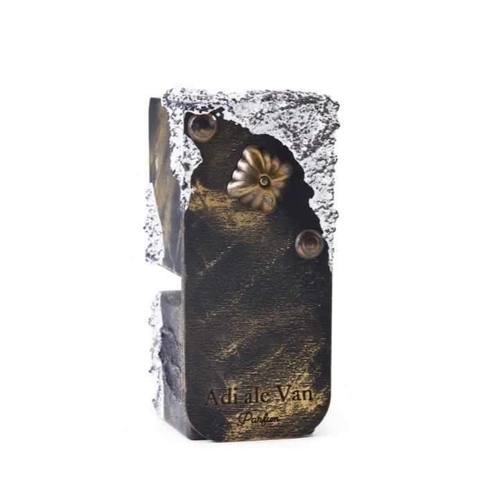 Adi_Ale_Van_Gruia_Childhood_Elixir_Extrait_de_Parfum_Romania