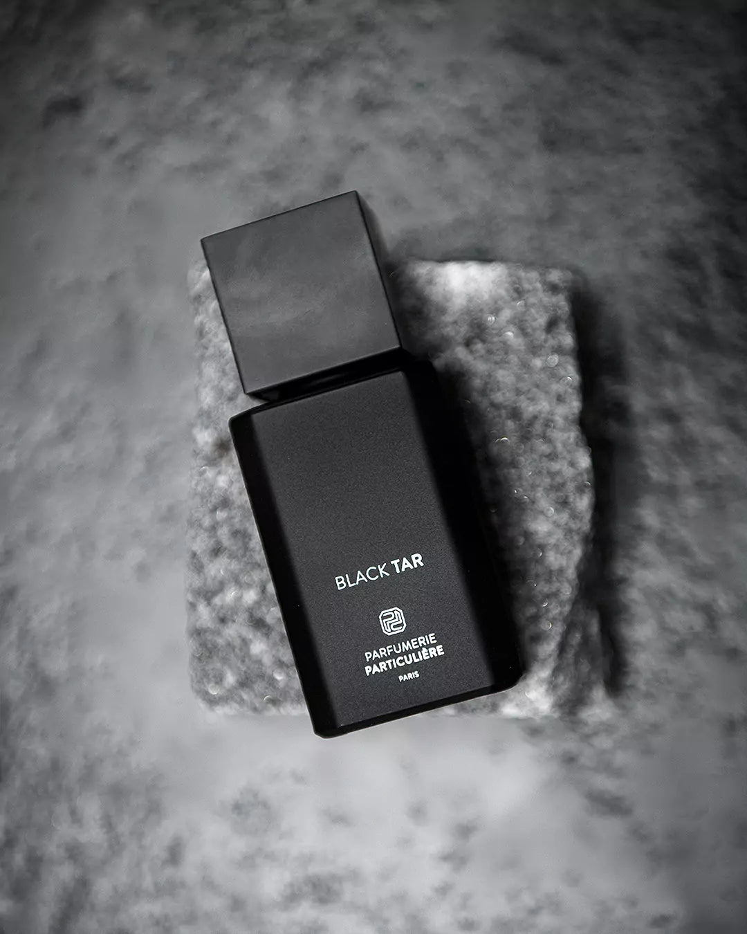 Parfumerie Particuliere BLACK TAR Extrait de Parfum