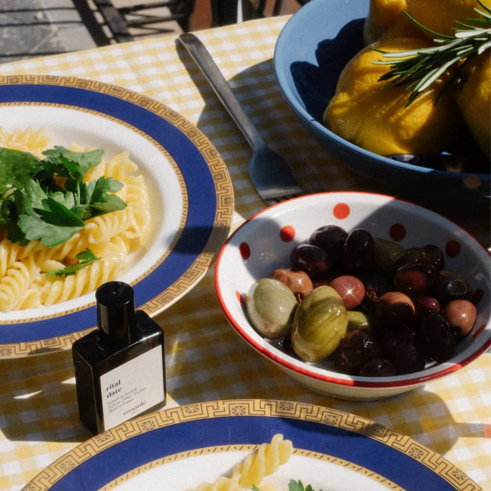 Versatile_Rital_Date_Extrait_de_Parfum_Roll_On_Paris