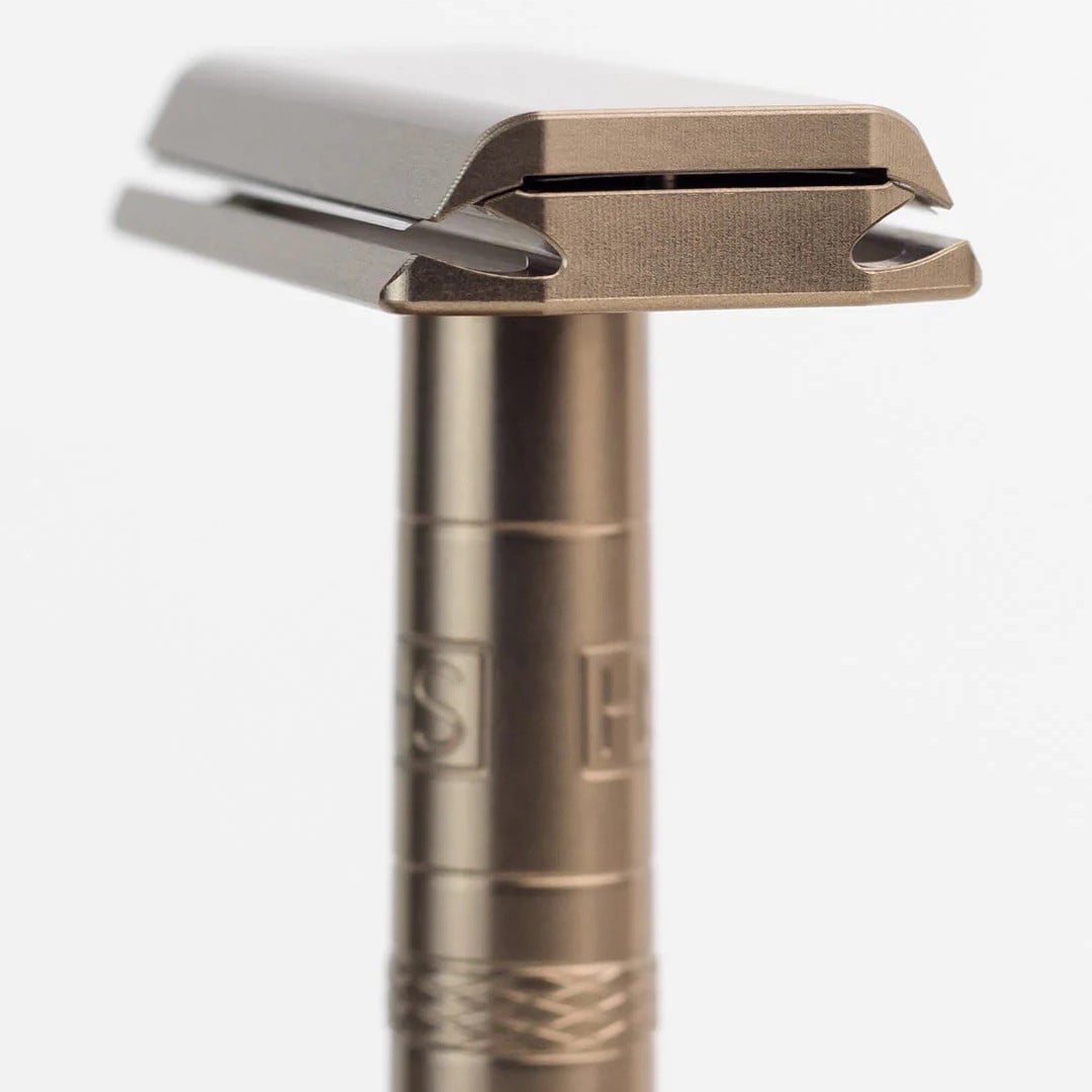 HENSON-Rasierhobel-2.0-Tan-razor-Canada