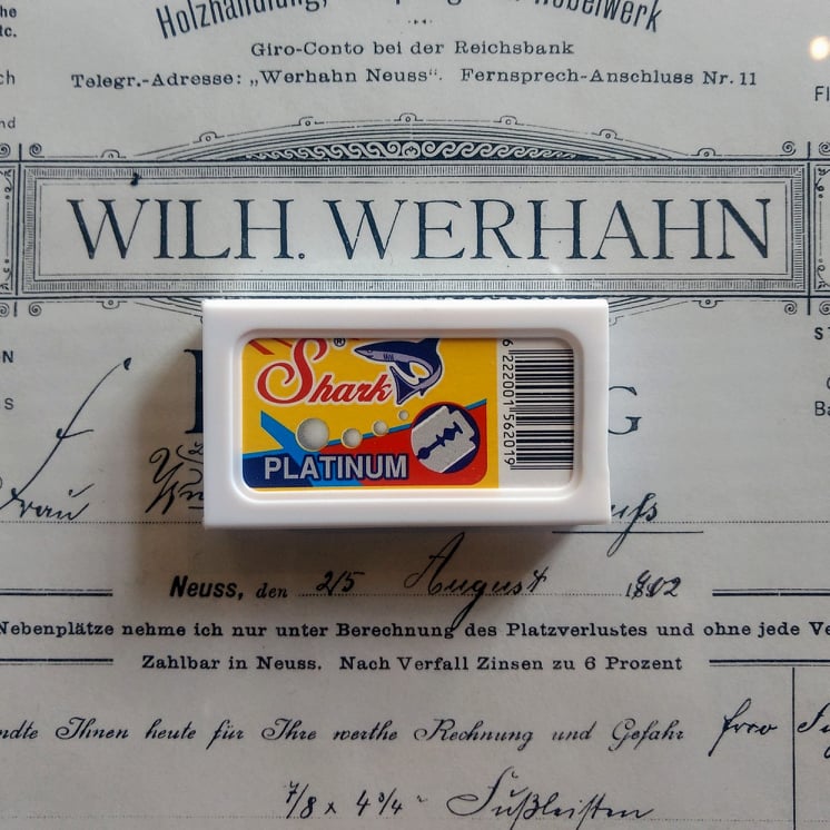 Shark-Paltinum-Rasierklingen-DE-Razor-Blades-PLatinum-coated
