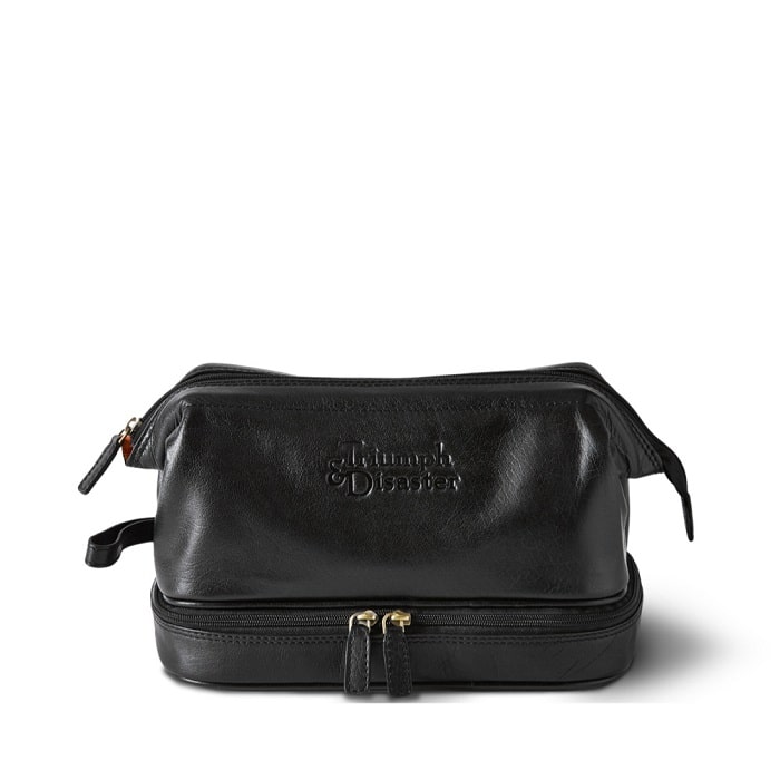 Triumph_Disaster_Kulturtasche_Leder_tdfrnk_Australia
