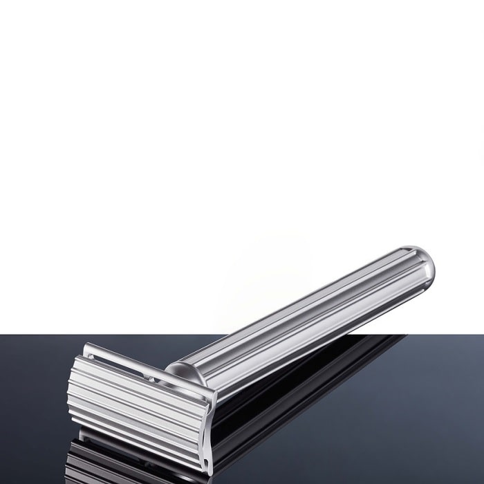 Design94_Titanium_SpaCe_Luxury_Razor_Rasierhobel_Germany_Soul_Objects