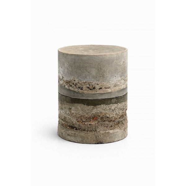 Kanchaveli_Bidzina_Niche_Perfume_Yellow_Eau_de_Parfum_Concrete_Berlin