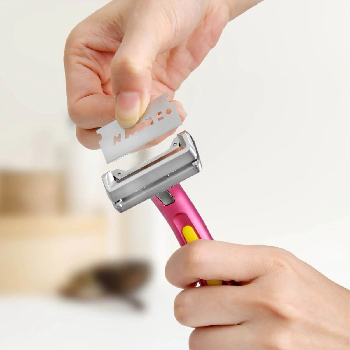 Oneblade-womens-single-blade-razor-pink-flamingo-Intimrasur-Beste-USA