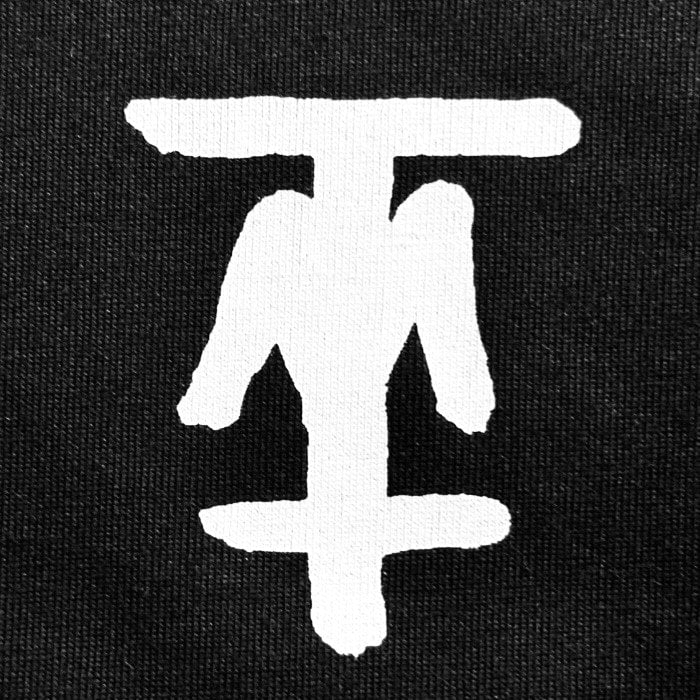 The_Analogue_Ape_Original_Crew_T-Shirt_Black