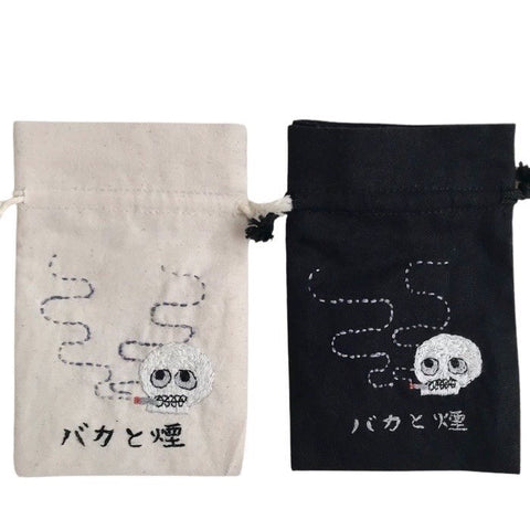 Yurika_Saito_Mini_Bag_idiots_Smoke_Embroidery_Tokyo_Japan_Berlin