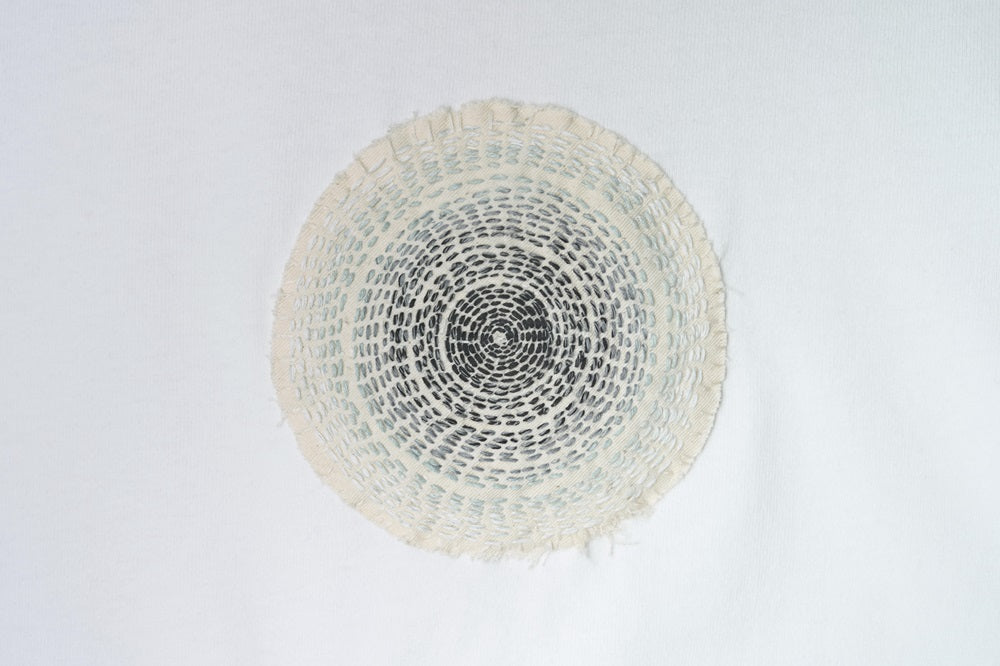 Yurika_Saito_T-Shirt_Balance_Circle_White_Soul_Objects_Berlin_Tokyo