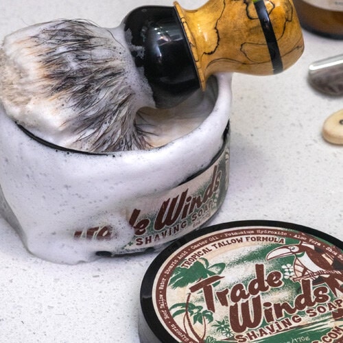Moon_Soaps_trade_winds_Tiki_Rasierseife_USA