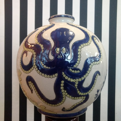 Vase Octopus Design Keralouve La Louviere art deco 