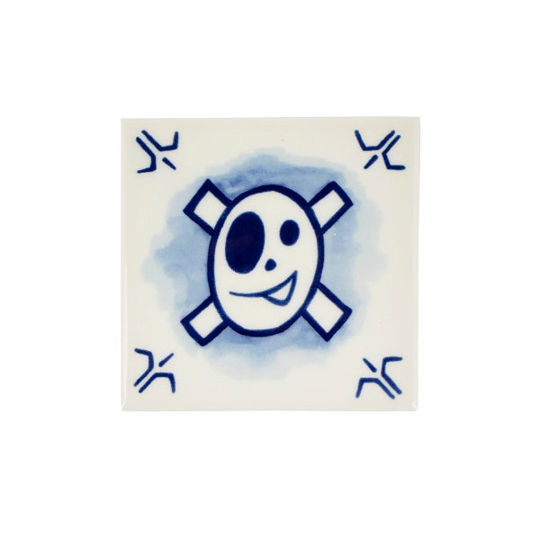 Royal_Delft_Henk_Schiffmacher_Schädel_Fliese_Kachel_Royal_Blue_Tattoo_Porcelain